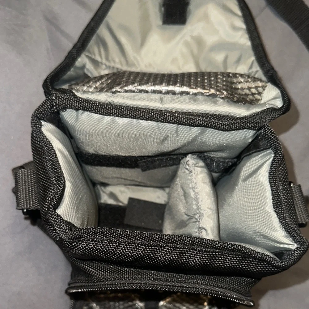 Black Camera Shoulder Bag